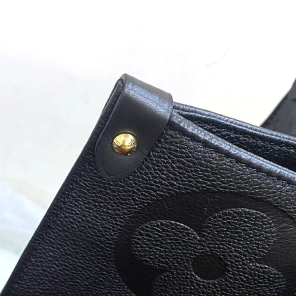 Authenticity GuaranteeD LOUIS VUITTON GM 2Way Hand Bag - Picture 8 of 16